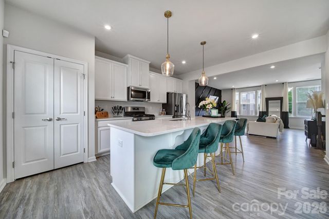 2528 Grantham Place Drive, Fort Mill, SC 29715