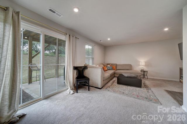 2528 Grantham Place Drive, Fort Mill, SC 29715