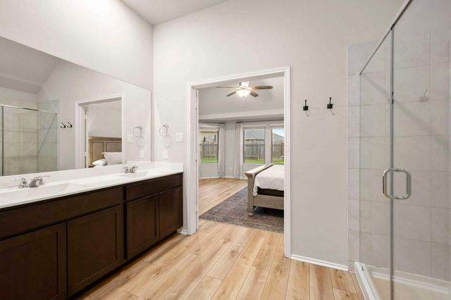 326 Jewett Meadow Drive, Magnolia, TX 77354