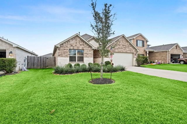 326 Jewett Meadow Drive, Magnolia, TX 77354
