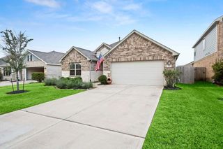 326 Jewett Meadow Drive, Magnolia, TX 77354