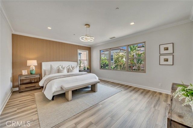 80 Rossmore, Irvine, CA 92620