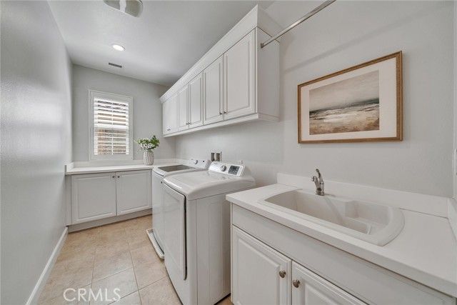 80 Rossmore, Irvine, CA 92620