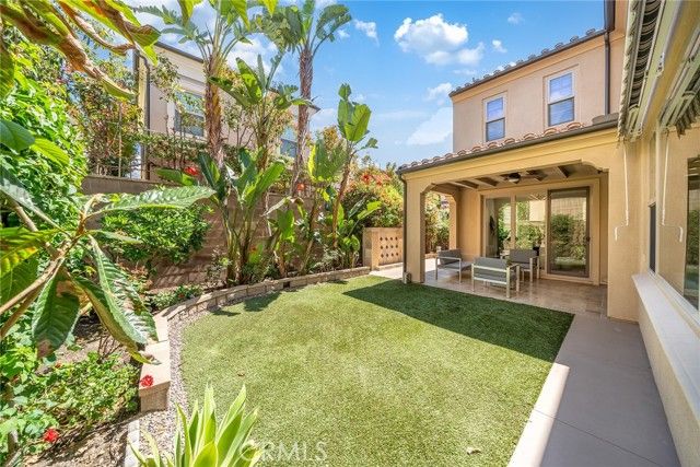 80 Rossmore, Irvine, CA 92620