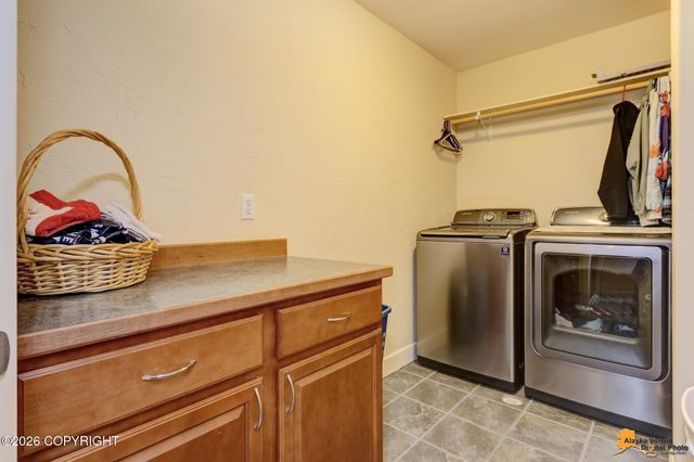 16914 Ludlow Circle, Eagle River, AK 99577