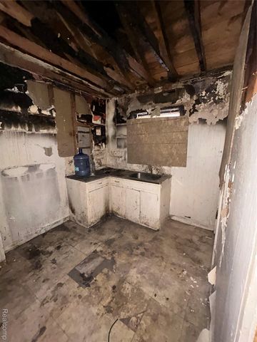 3302 Van Buren Avenue, Flint, MI 48503