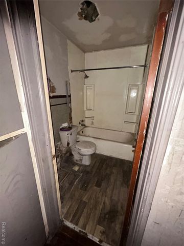 3302 Van Buren Avenue, Flint, MI 48503