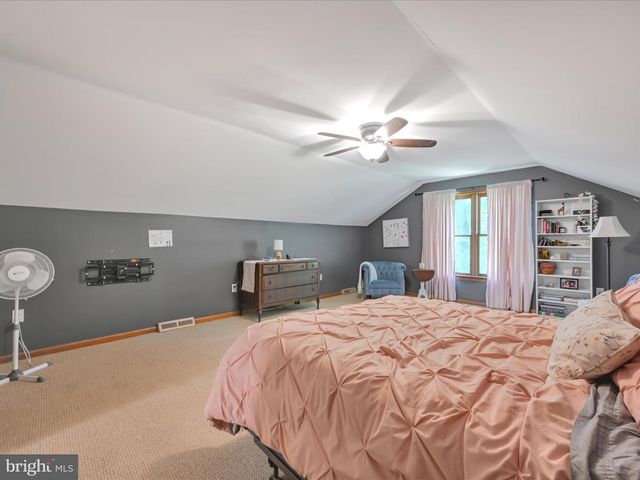 1286 ASH LN, Lebanon, PA 17042
