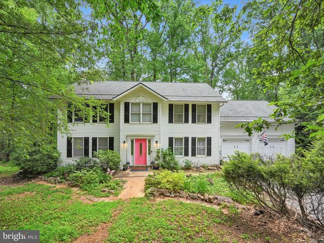 1286 ASH LN, Lebanon, PA 17042