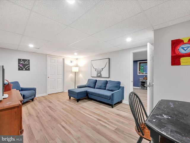 1286 ASH LN, Lebanon, PA 17042