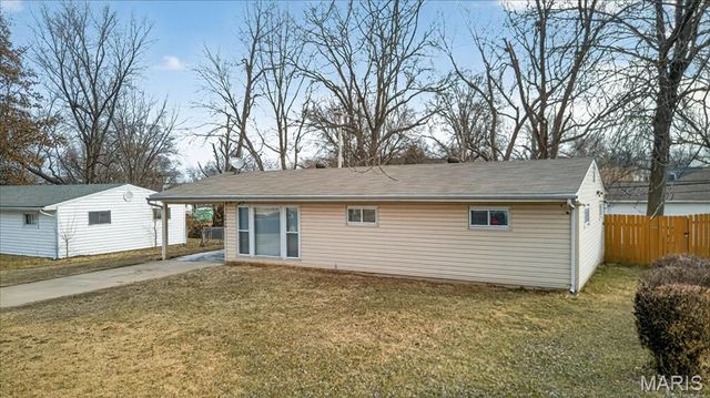 4410 Saint William Court, St Louis, MO 63134