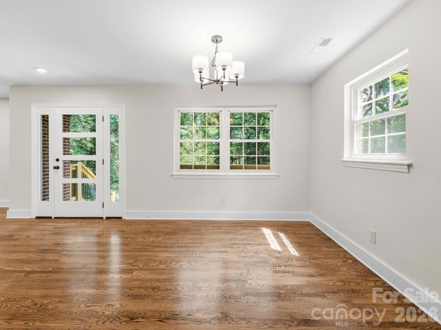 340 School Road, Asheville, NC 28806