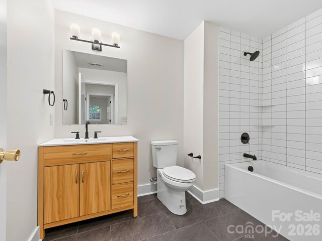 340 School Road, Asheville, NC 28806