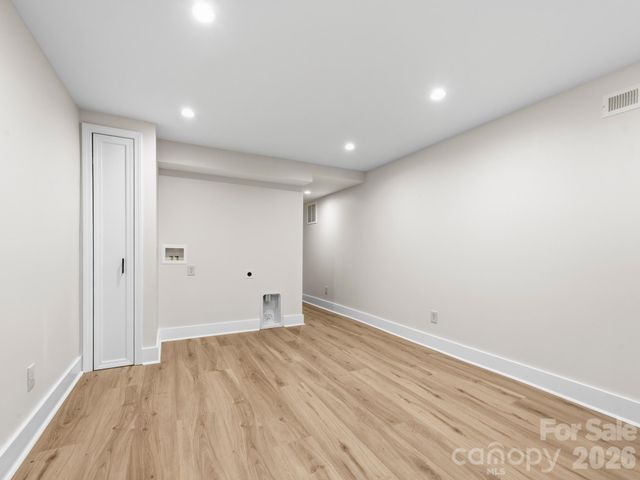 340 School Road, Asheville, NC 28806
