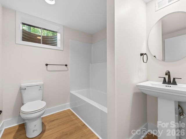 340 School Road, Asheville, NC 28806