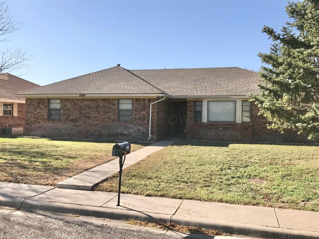 1024 CIMARRON Trail, Canyon, TX 79015