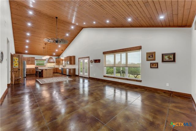 5020 County Road 252, Bertram, TX 78605