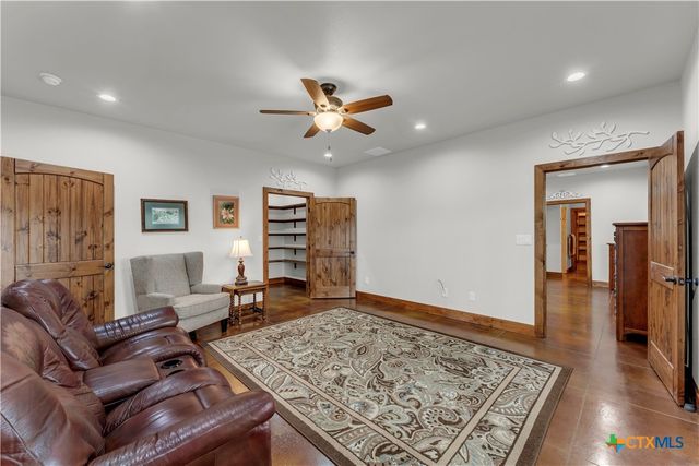 5020 County Road 252, Bertram, TX 78605