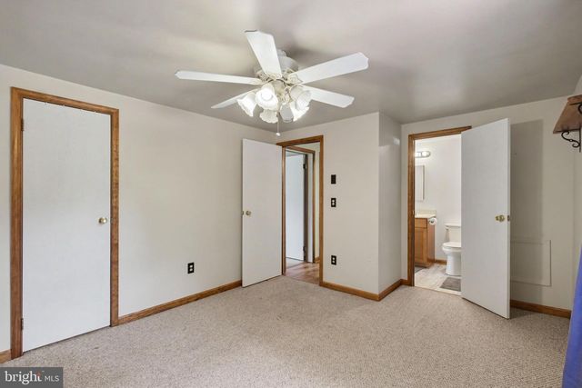 1491 ROCK CIRCLE DR, Columbia, PA 17512