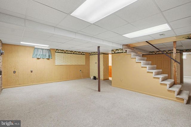 1491 ROCK CIRCLE DR, Columbia, PA 17512