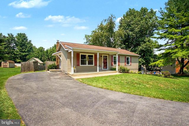 1491 ROCK CIRCLE DR, Columbia, PA 17512