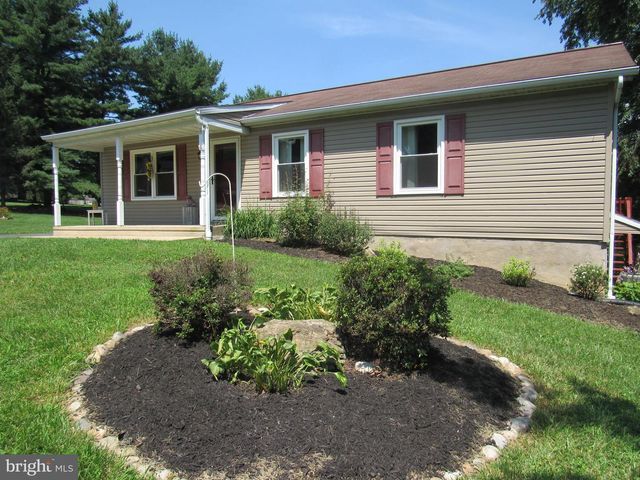 1491 ROCK CIRCLE DR, Columbia, PA 17512