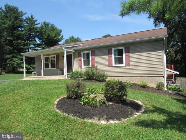 1491 ROCK CIRCLE DR, Columbia, PA 17512