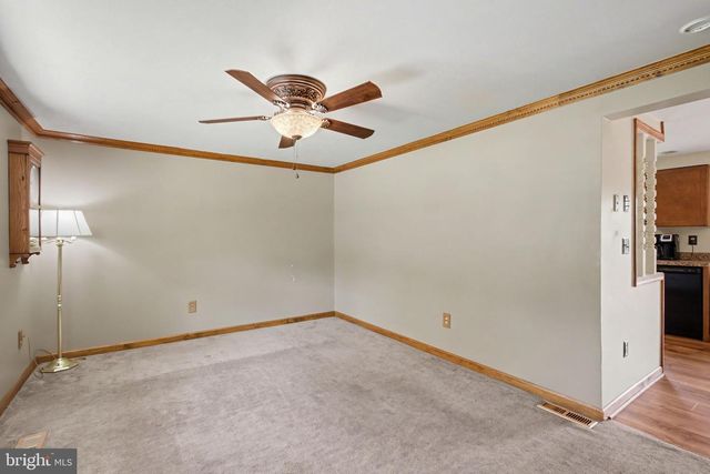 1491 ROCK CIRCLE DR, Columbia, PA 17512