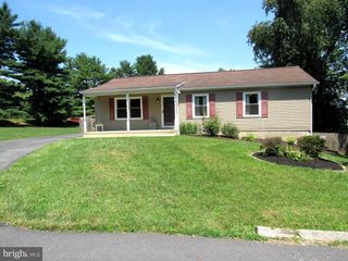 1491 ROCK CIRCLE DR, Columbia, PA 17512