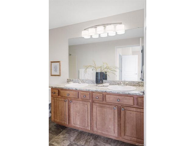 10331 W Girton Dr 204, Lakewood, CO 80227