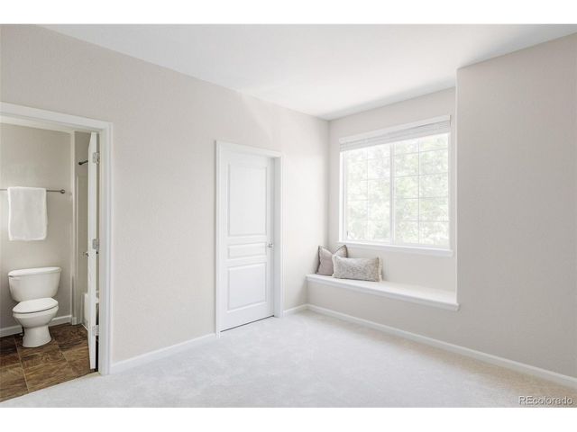 10331 W Girton Dr 204, Lakewood, CO 80227