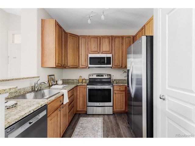 10331 W Girton Dr 204, Lakewood, CO 80227
