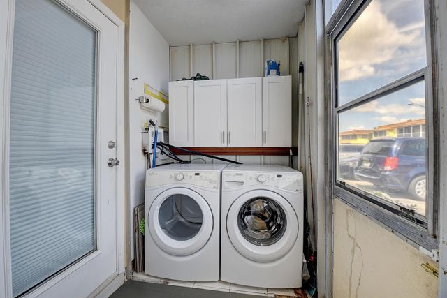 151 Saxony D 151, Delray Beach, FL 33446