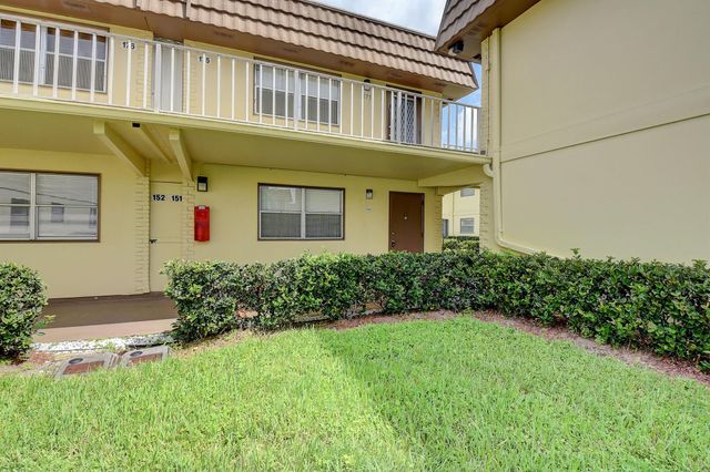 151 Saxony D 151, Delray Beach, FL 33446