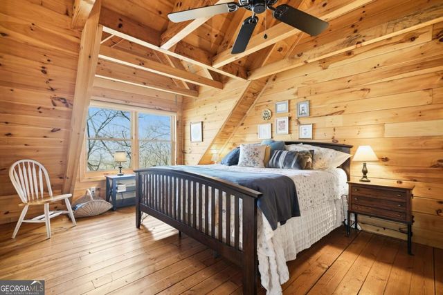 947 Skyview Drive, Ellijay, GA 30536