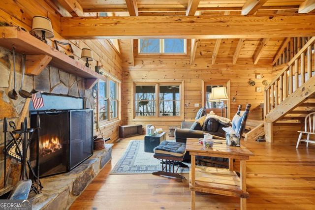 947 Skyview Drive, Ellijay, GA 30536