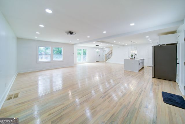 4307 Cedar Wood Drive SW, Lilburn, GA 30047