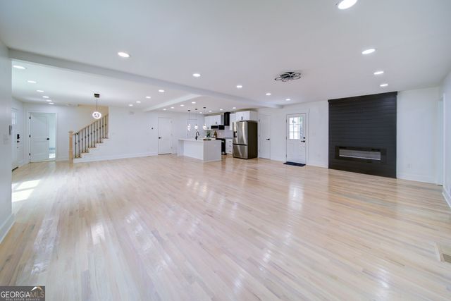 4307 Cedar Wood Drive SW, Lilburn, GA 30047