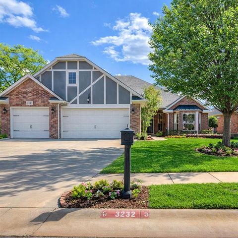 3232 Songwood Drive, Edmond, OK 73003