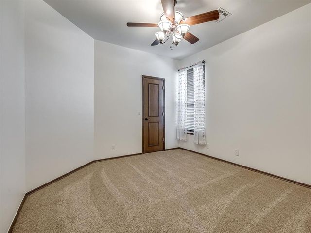 3232 Songwood Drive, Edmond, OK 73003