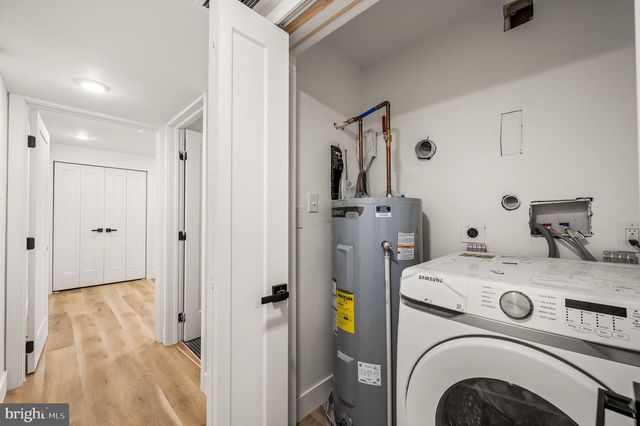 4921 CHESTER AVE, Philadelphia, PA 19143