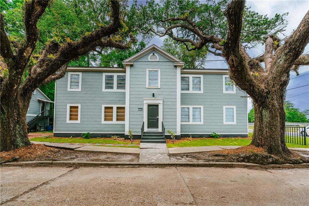 1300 Illinois Street, Mobile, AL 36604 — exterior
