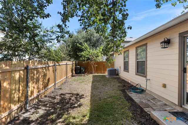 291 Cordero Drive, San Marcos, TX 78666