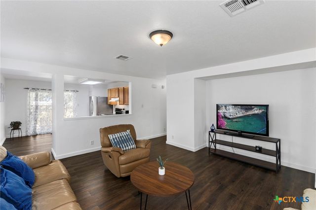 291 Cordero Drive, San Marcos, TX 78666