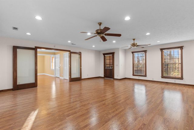 4995 Enoch Rd., Conway, SC 29526