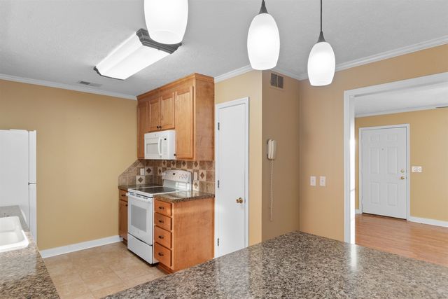 4995 Enoch Rd., Conway, SC 29526