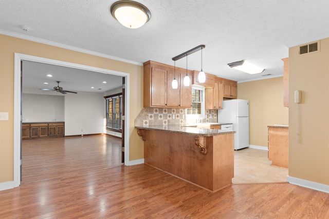 4995 Enoch Rd., Conway, SC 29526