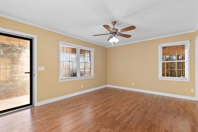 4995 Enoch Rd., Conway, SC 29526