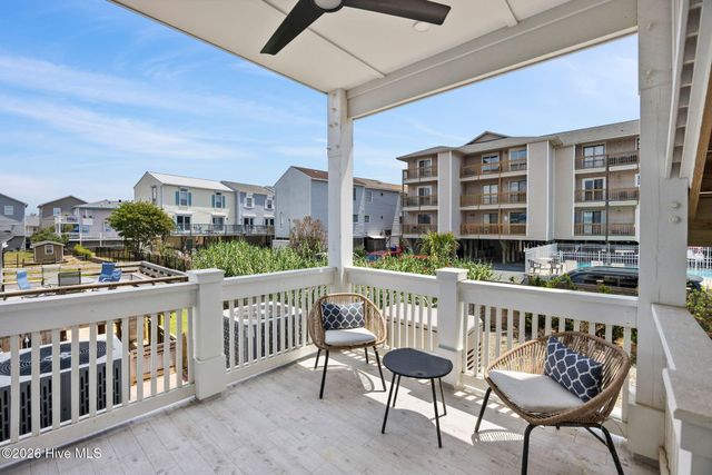 506 Canal Drive 2, Carolina Beach, NC 28428