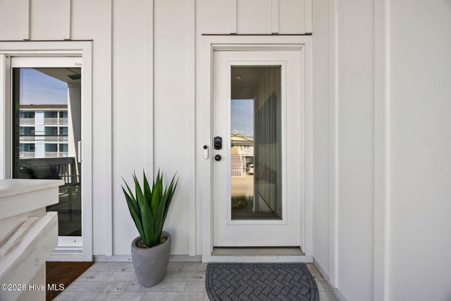 506 Canal Drive 2, Carolina Beach, NC 28428